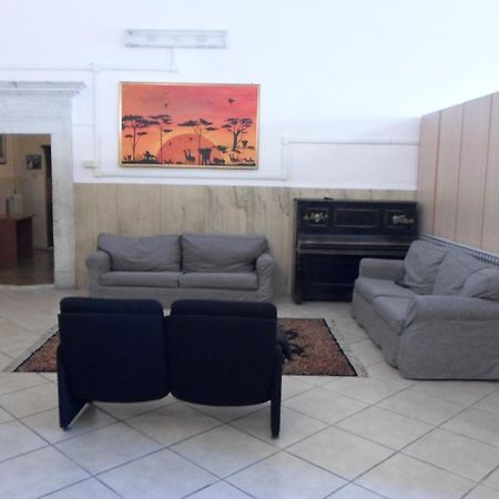 נארני Ostello Sant'Anna מראה חיצוני תמונה