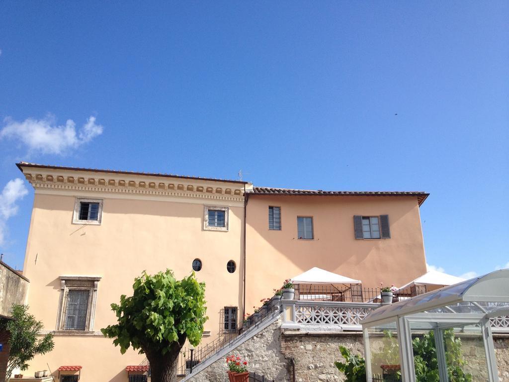 נארני Ostello Sant'Anna מראה חיצוני תמונה