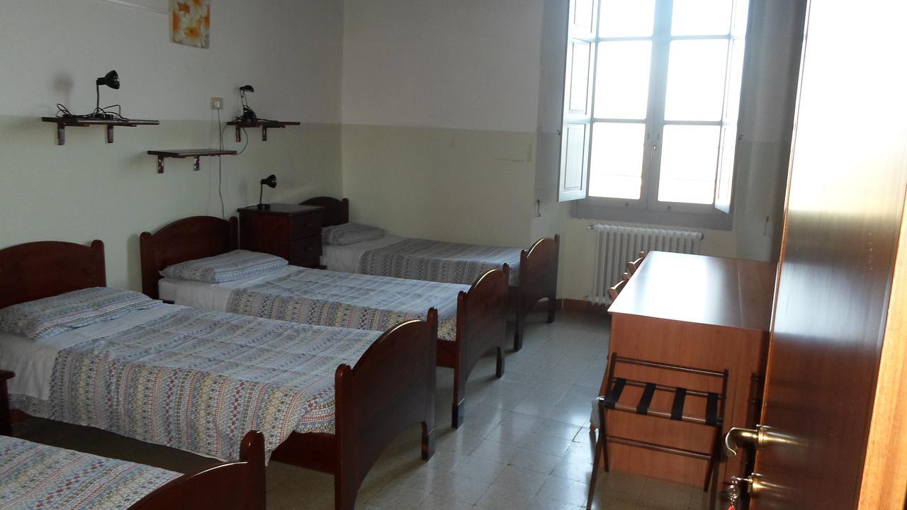 נארני Ostello Sant'Anna מראה חיצוני תמונה